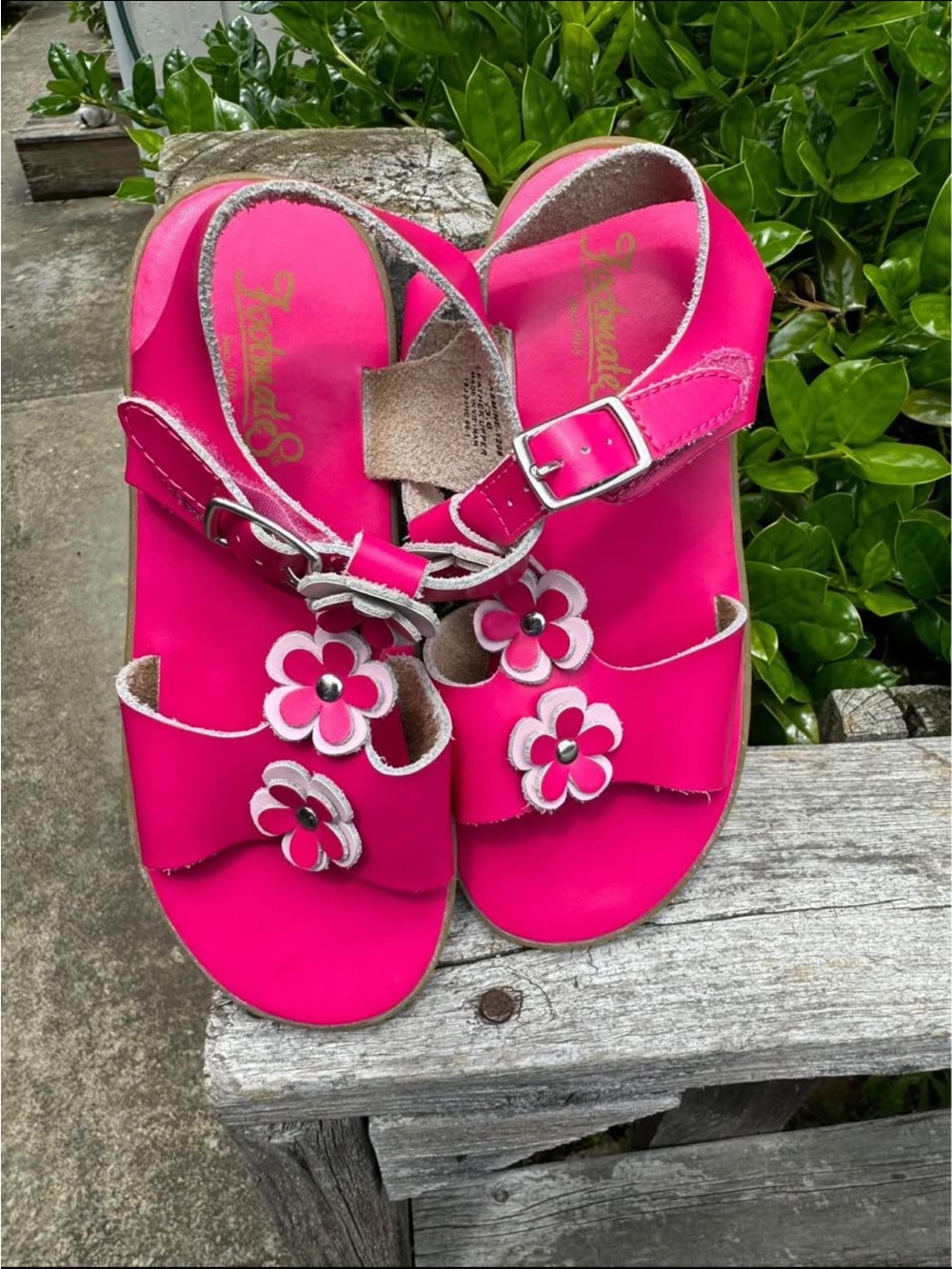 FootMates Girls Bright Pink Floral Buckle Sandals